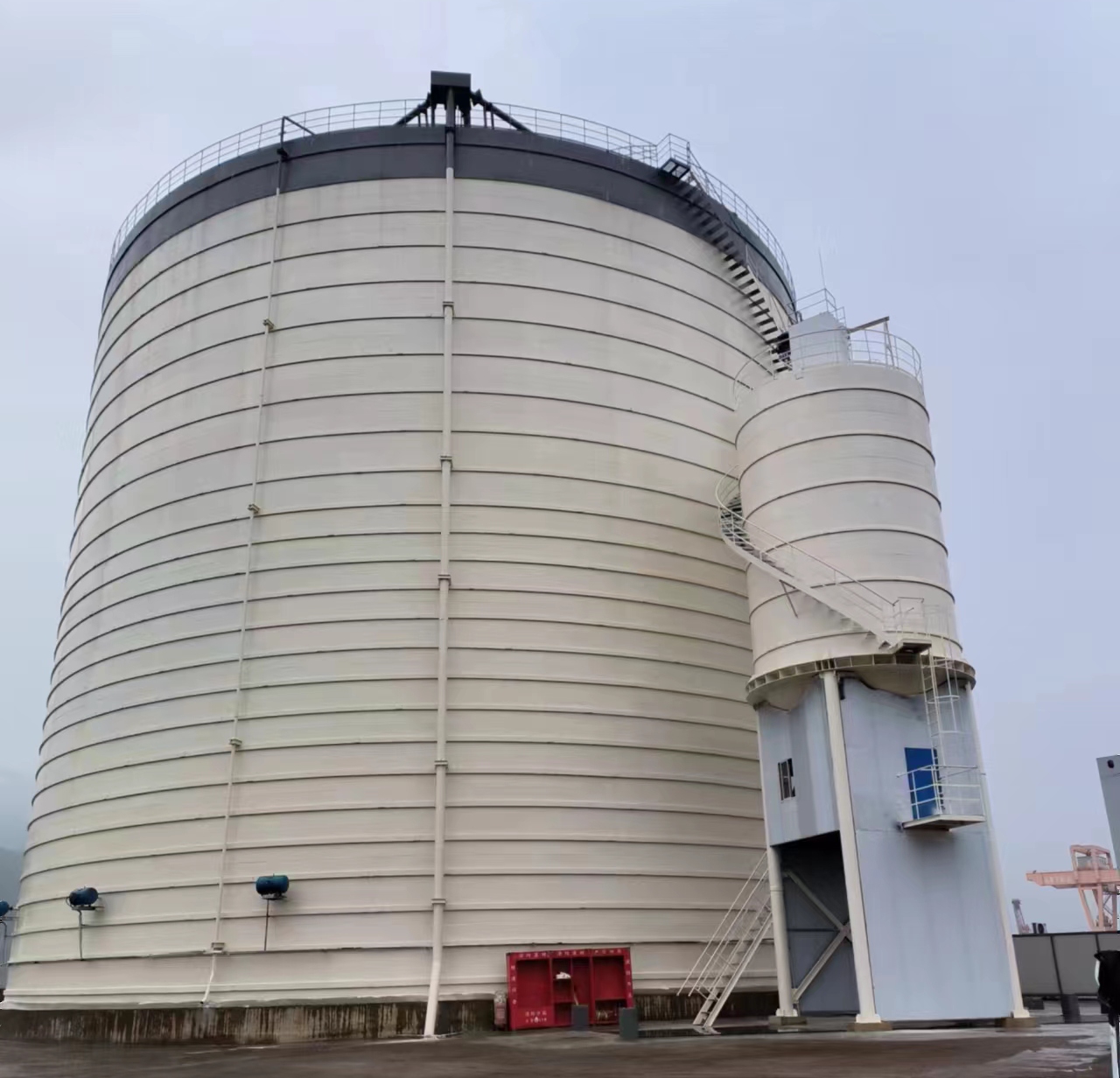 瓮安10万吨水泥钢板库